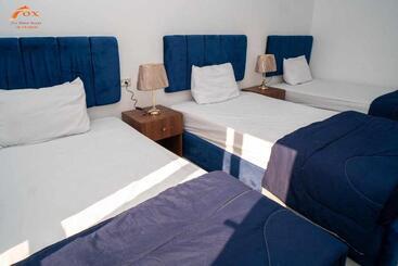 تختخواب و صبحانه Fox Beach Stay