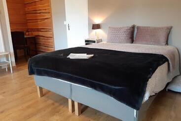 住宿加早餐  Manoir Saint Pardoux 63680