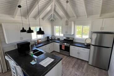 هتل Barbuda Cottages