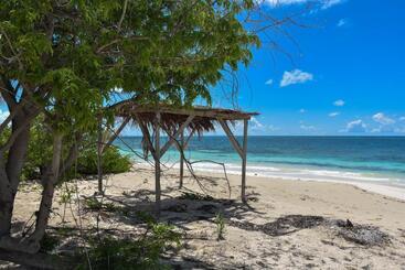 هتل Barbuda Cottages
