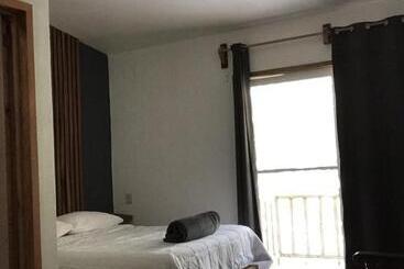 فندق Finca San Antonio