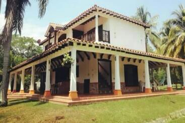 هتل Hacienda Con Piscina Privada/aire Acondicionado/jacuzzi