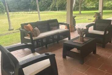 هتل Hacienda Con Piscina Privada/aire Acondicionado/jacuzzi
