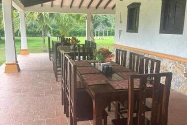 هتل Hacienda Con Piscina Privada/aire Acondicionado/jacuzzi