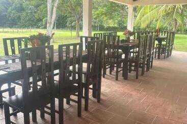 هتل Hacienda Con Piscina Privada/aire Acondicionado/jacuzzi