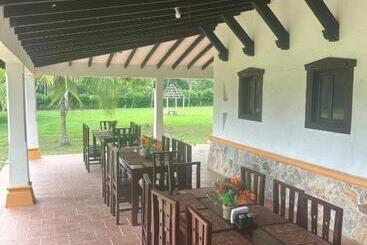 هتل Hacienda Con Piscina Privada/aire Acondicionado/jacuzzi