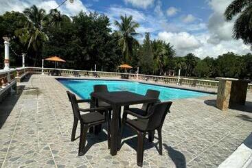 هتل Hacienda Con Piscina Privada/aire Acondicionado/jacuzzi