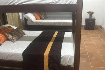 هتل Hacienda Con Piscina Privada/aire Acondicionado/jacuzzi