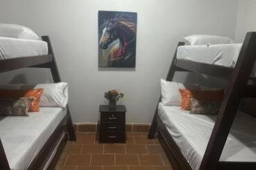 هتل Hacienda Con Piscina Privada/aire Acondicionado/jacuzzi