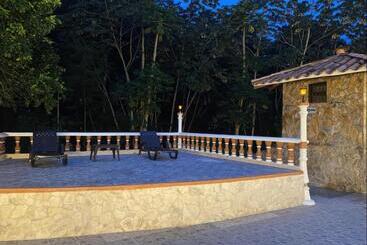 هتل Hacienda Con Piscina Privada/aire Acondicionado/jacuzzi