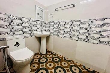 هتل Jm Suites