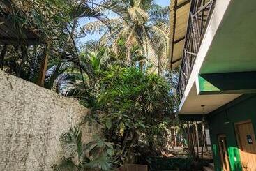 酒店 Seaside Serenity Resort