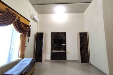 پانسیون Zahira Guesthouse Syariah