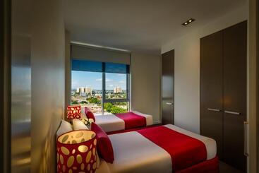 Adele Apartment Hotel East Melbourne
