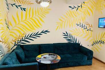 Areva Hostel & Apartment