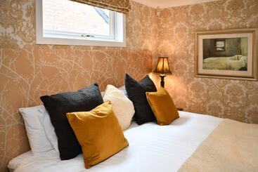 The Townhouse Ayr   Luxury B&b   Adults Only