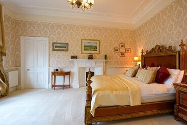 The Townhouse Ayr   Luxury B&b   Adults Only