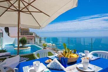Holidays Dream Praiano