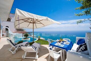 Holidays Dream Praiano