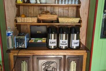 هتل Auberge Des Pins