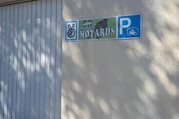 هتل Auberge Des Pins