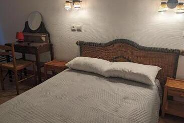 هتل Auberge Des Pins