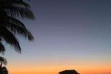 Mai Sunset Island Resort