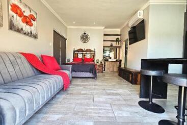 پانسیون De Oude Sleeper Inn 1 Flat
