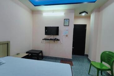 پانسیون Gulab Lodge