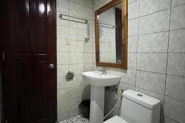 پانسیون Marian S Transient House