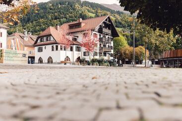 Posthotel Taube