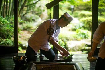 ریوکان 川魚・山菜料理　和田屋