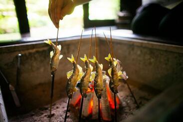 ریوکان 川魚・山菜料理　和田屋