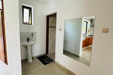 Tulivu Suites Diani