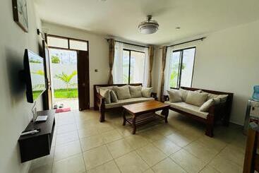 Tulivu Suites Diani