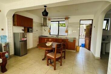 Tulivu Suites Diani