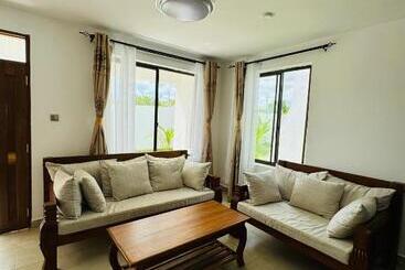 Tulivu Suites Diani