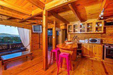 Abalone Lodges