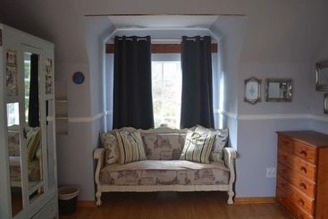 Ambleside Clarens Self Catering Cottages