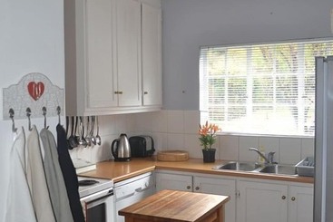 Ambleside Clarens Self Catering Cottages