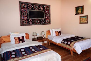 تختخواب و صبحانه Salom Inn