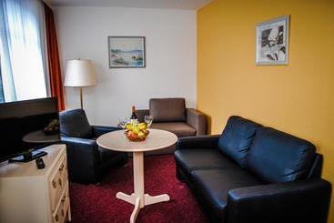 Garni Eden Hotels