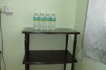 هتل Batu Berendam Inn