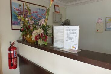 هتل Batu Berendam Inn