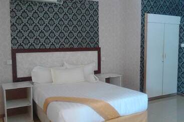 Pacific Conqueror Self Catering Units