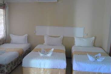 Pacific Conqueror Self Catering Units