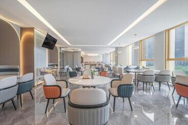 Atour Hotel Nantong Central South Brics