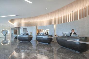 Atour Hotel Nantong Central South Brics