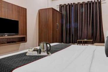 Collection O Hotel Shree Ram Regency