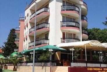 Family Hotel Diana
